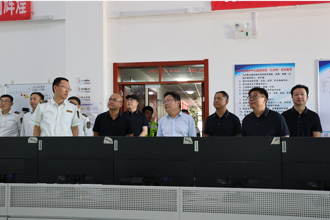 微信图片_20250926141610_8_422.png 微信图片_20250926141610_8_422.png