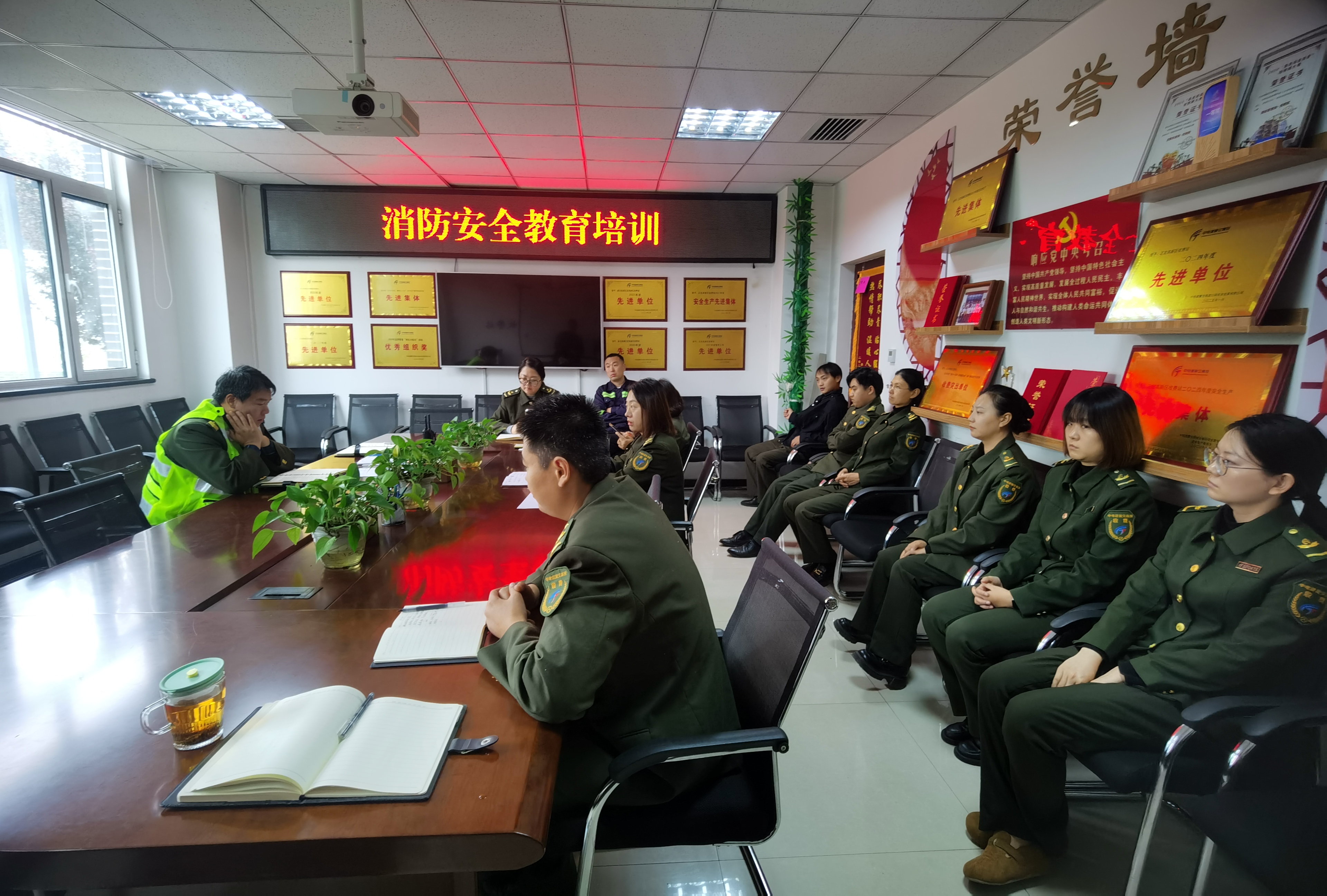 b50d1db9cc67820b6488eac1fc51d2f1.jpg