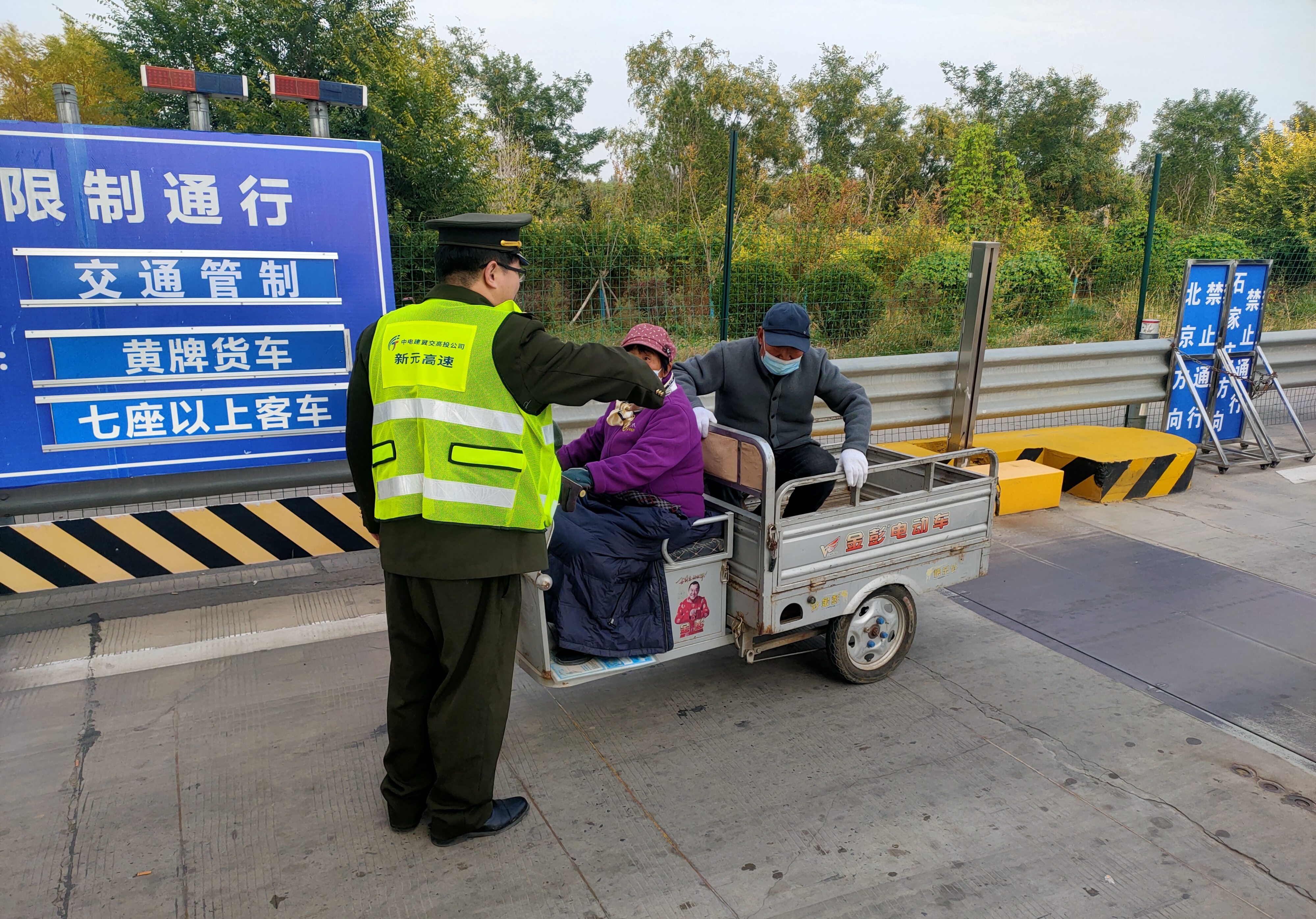 27708c2a6e9687c1c432068b5e4fc528.jpg 27708c2a6e9687c1c432068b5e4fc528.jpg