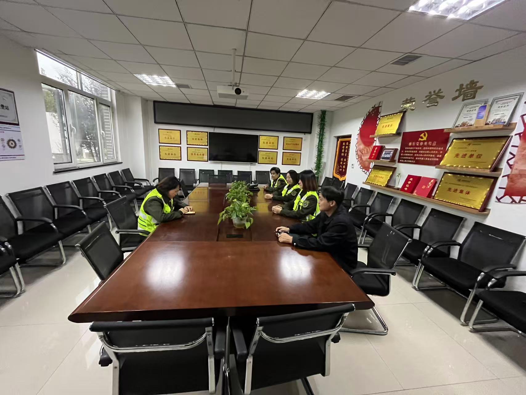 微信图片_20251107163350_15_72.jpg 微信图片_20251107163350_15_72.jpg