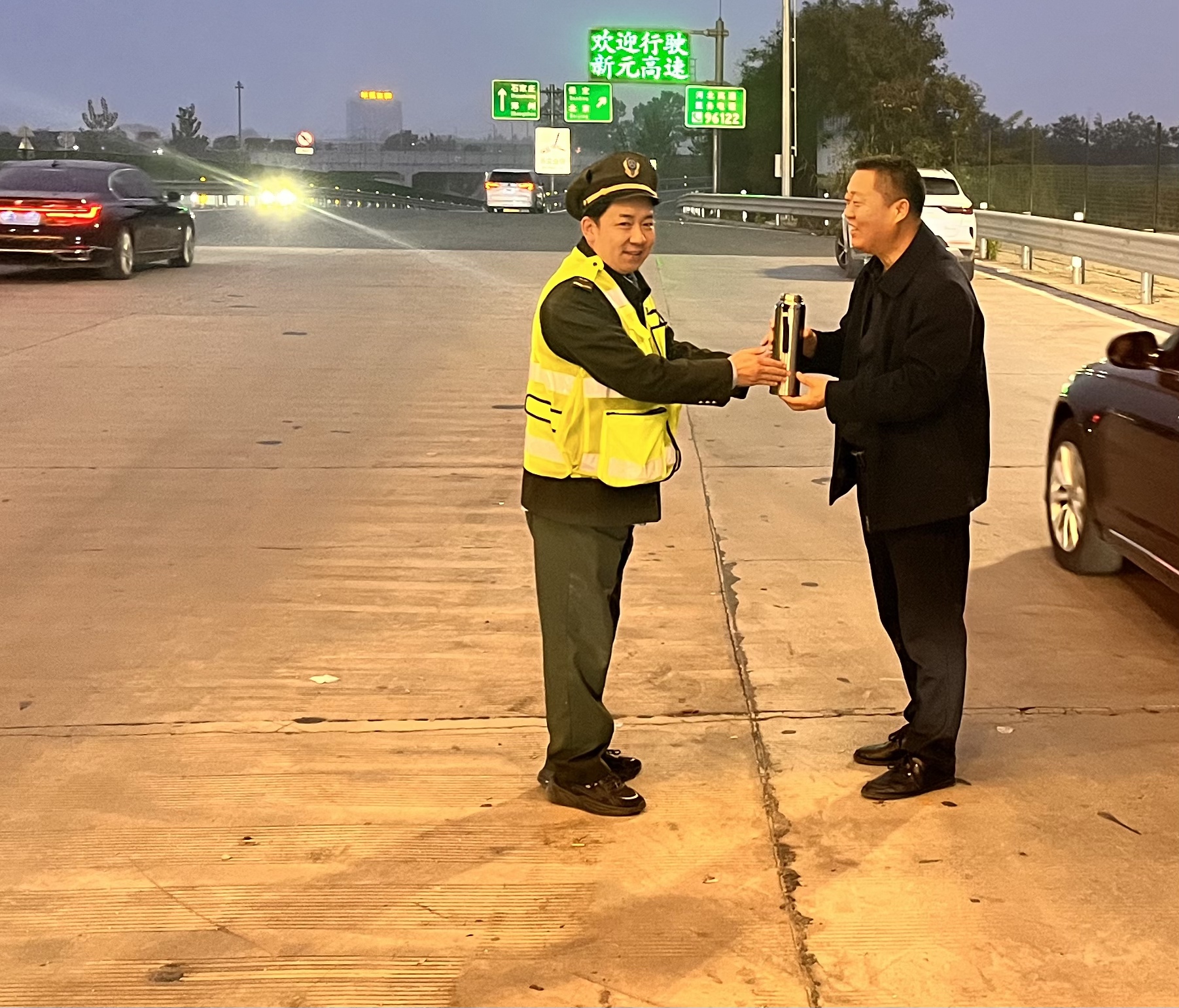 635da9c4eb6011f76a2ed25df96a49b9.jpg 635da9c4eb6011f76a2ed25df96a49b9.jpg