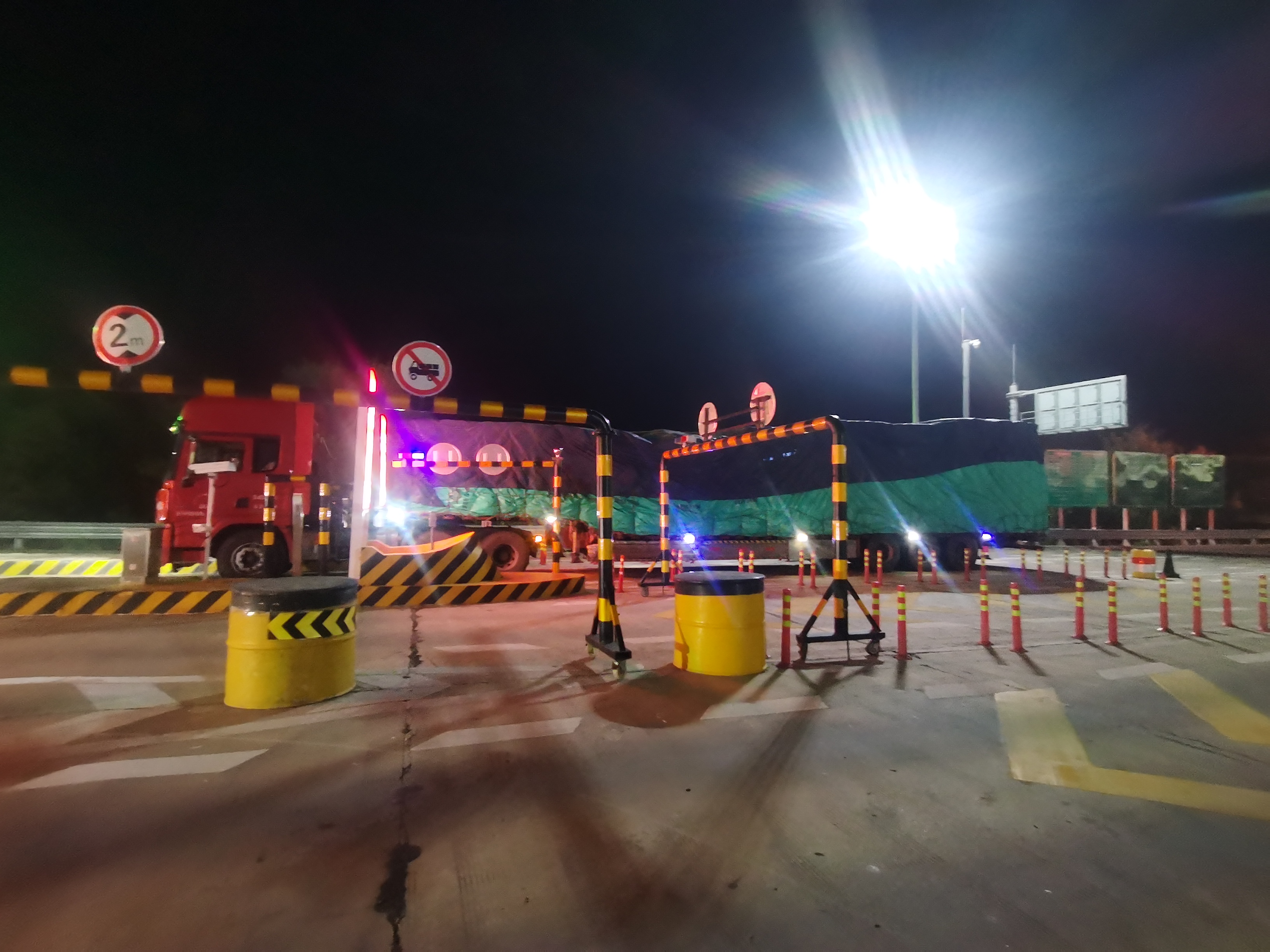 微信图片_20251111143024_21_17.jpg 微信图片_20251111143024_21_17.jpg